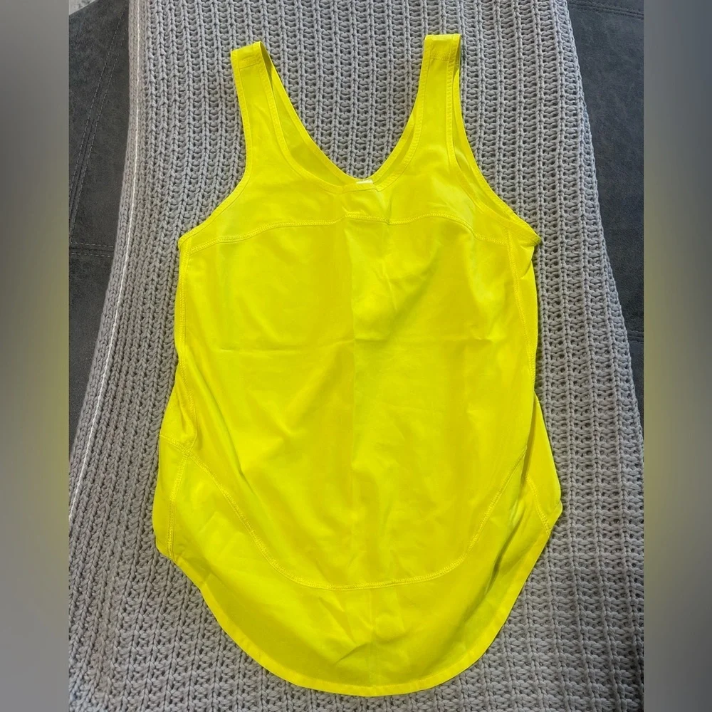 Lululemon Neon Yellow Tank Size 2 - Picture 1 of 3